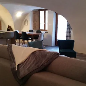  Apartment Maison A Tour